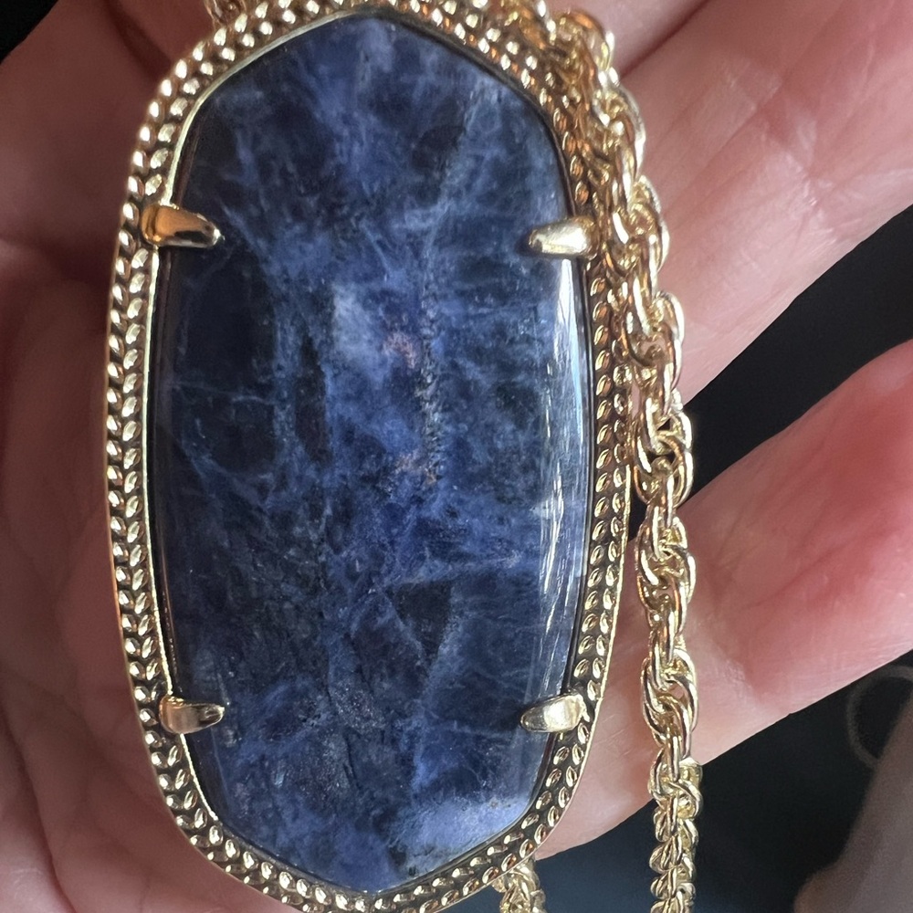 EUC Kendra Scott Sodalite Rayne Necklace